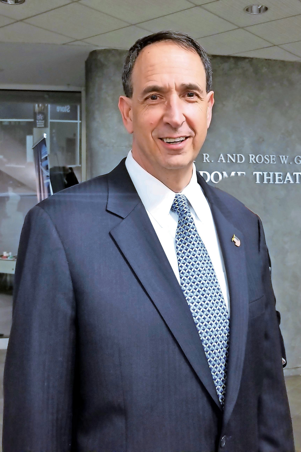 Oyster Bay Town Clerk Altadonna crosses party lines, eyes supervisor